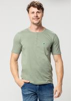 camiseta-masculina-botoes-pauapique-verde-urbanic-2808-f