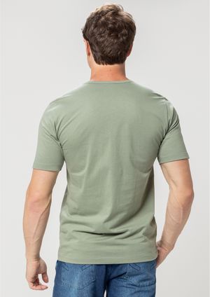 camiseta-masculina-botoes-pauapique-verde-urbanic-2808-v